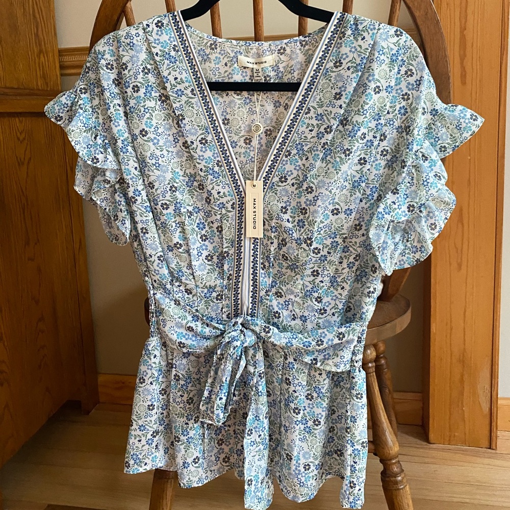 Max Studio Blue Floral Blouse Top